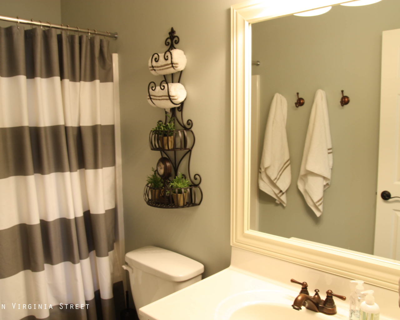 Ванная за занавеской