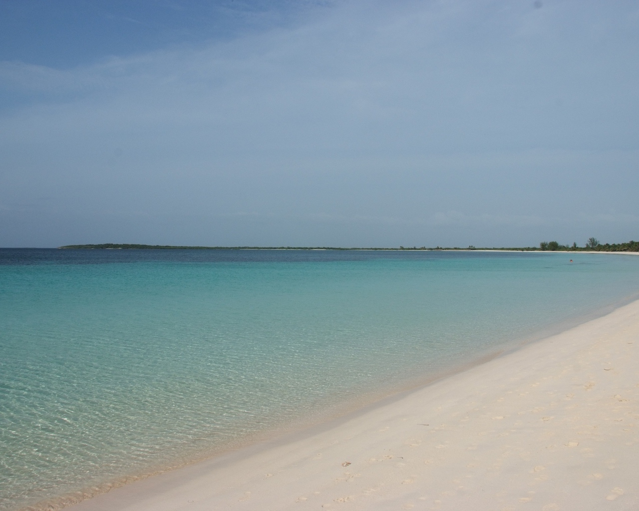 Голубая лагуна на курорте Кайо Санта Мария, Куба