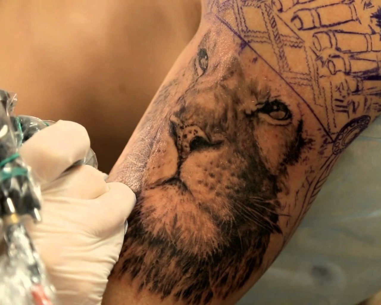 Создание мужской тату