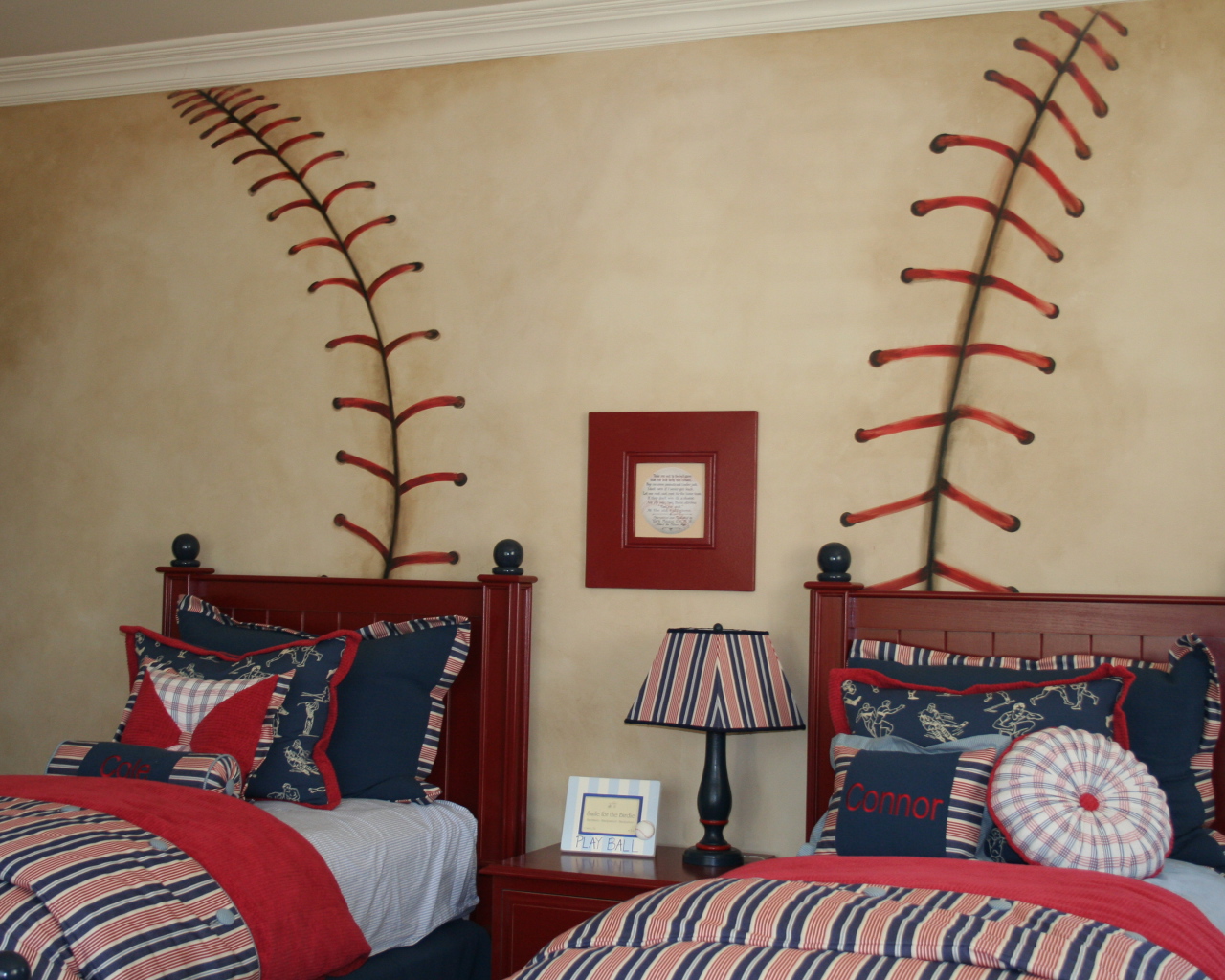 Оформление детской в стиле бейсбольного мяча