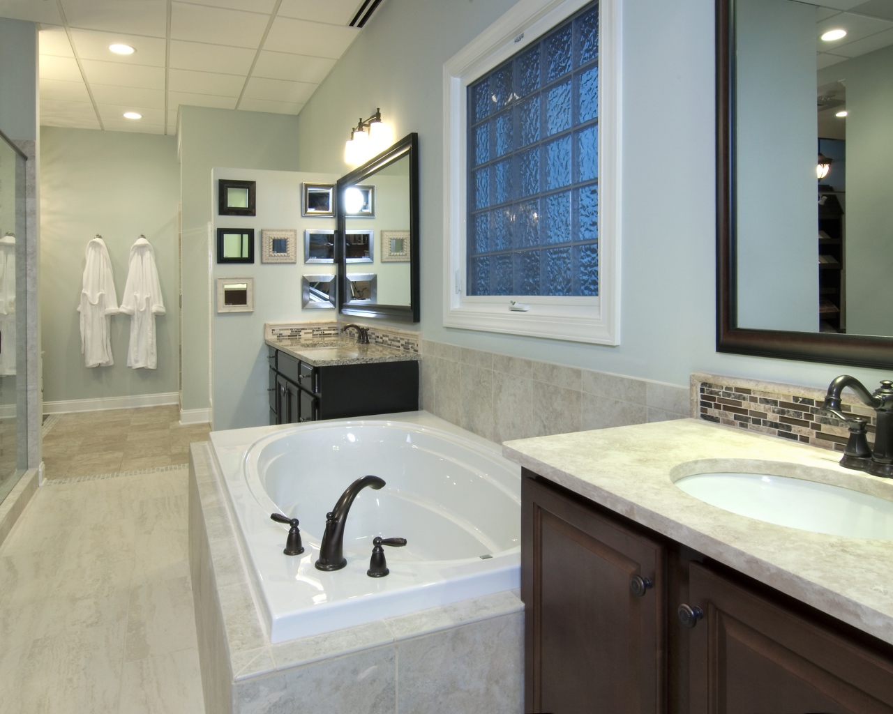 Элегантная ванная комната