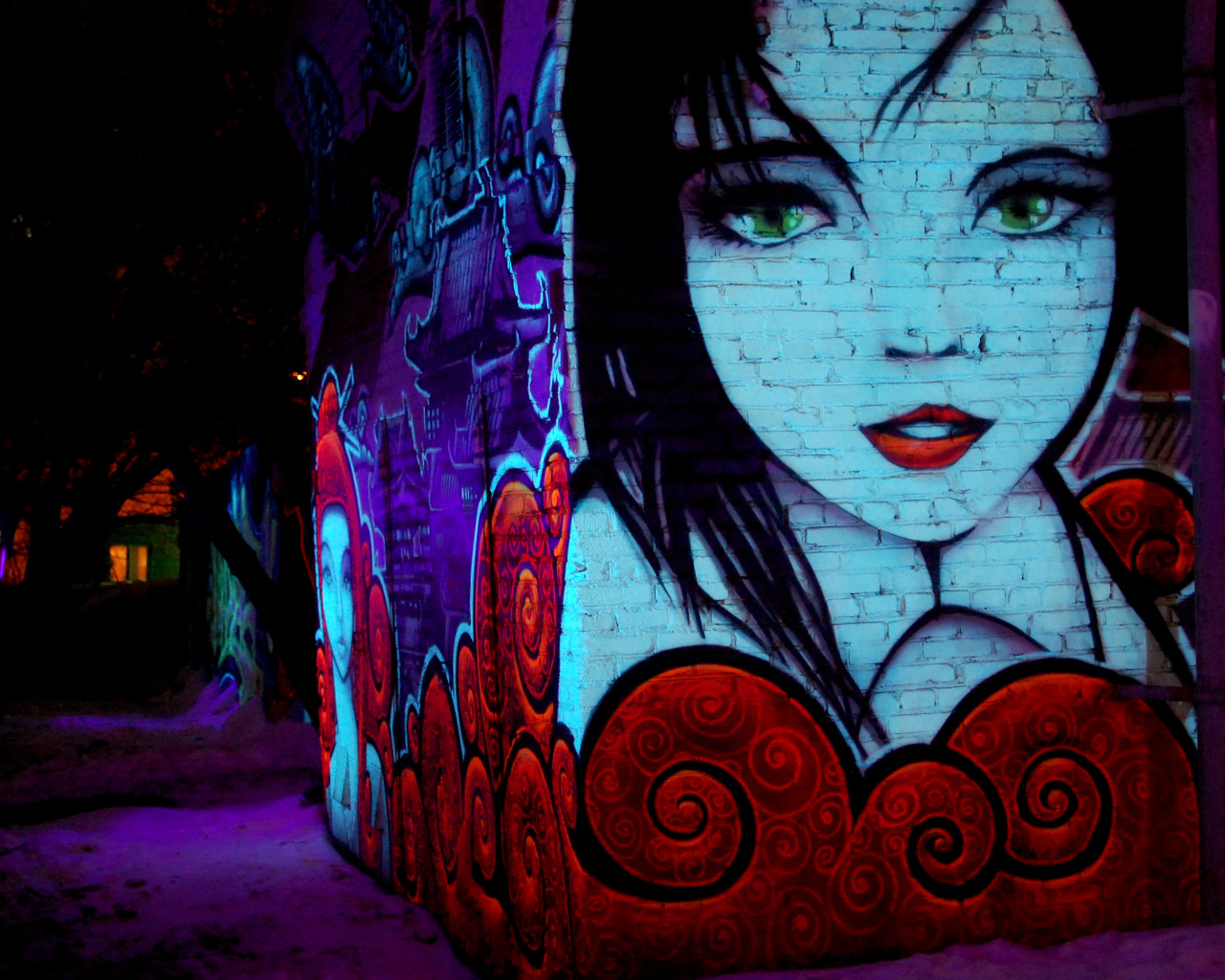 Graffiti, green-eyed girl