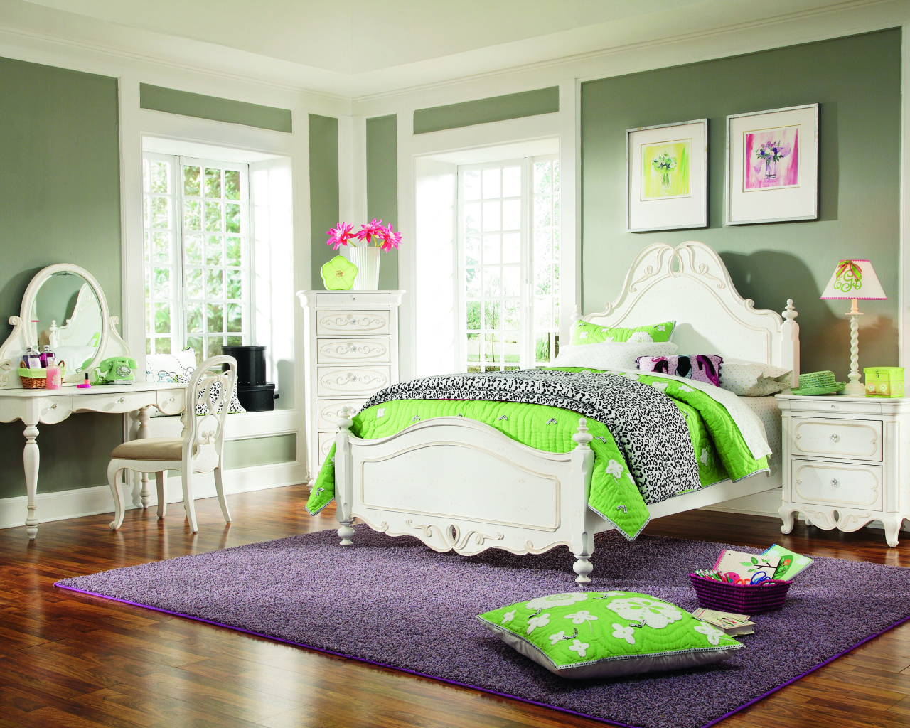 Серые стены в спальне