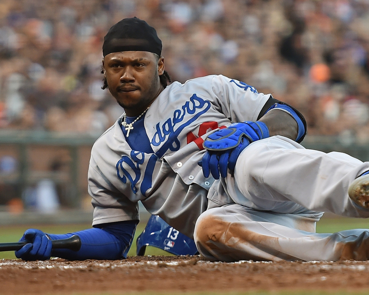 Хенли Рамирес прилег на бейсбольное поле