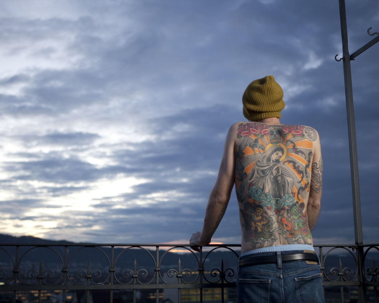 Икона тату на спине