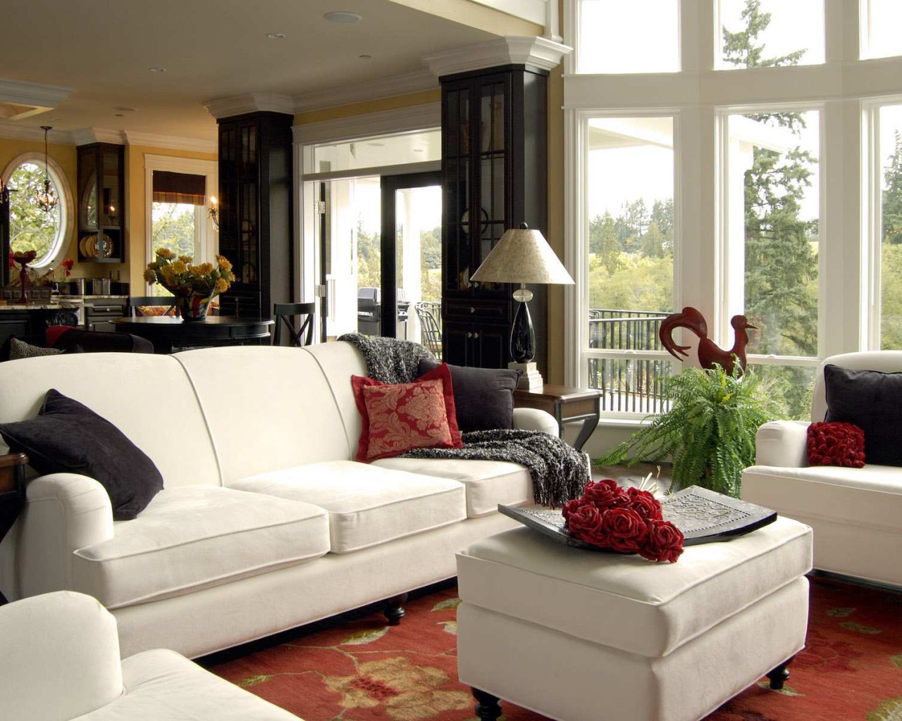 Интерьер гостиной в доме