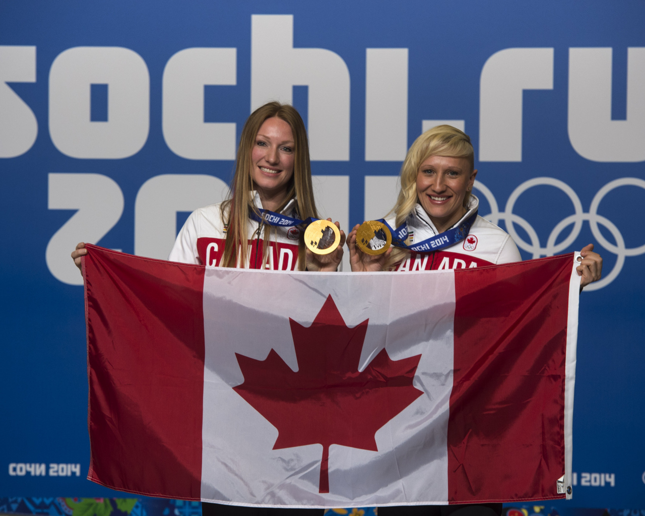 Кейли Хамфрис канадская бобслеистка обладательница золотой медали в Сочи