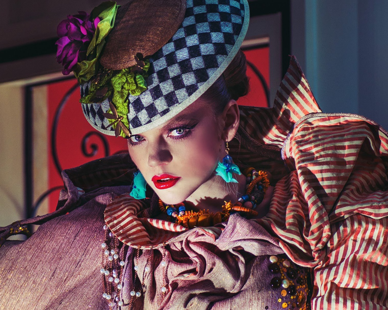 Фотография Красочная девушка