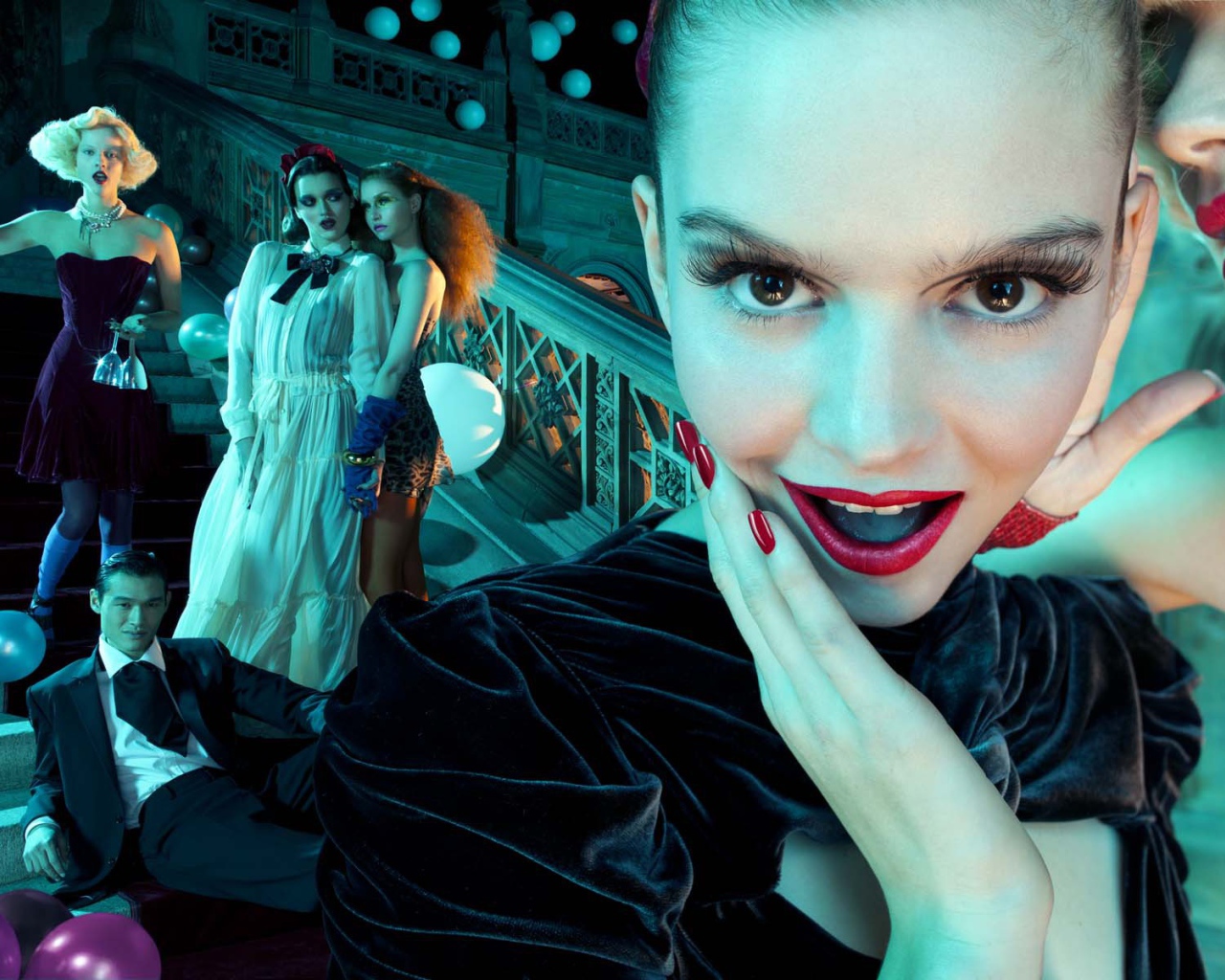 Фотография девушки веселятся