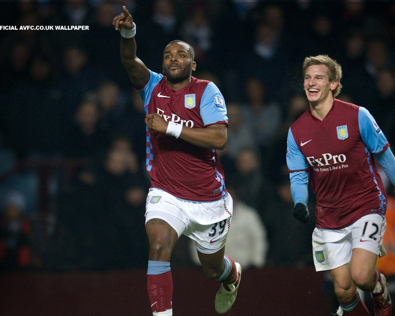 Популярный Астон Вилла