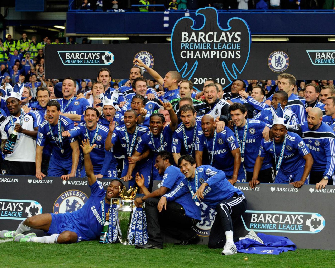 Популярный клуб Лондона Челси