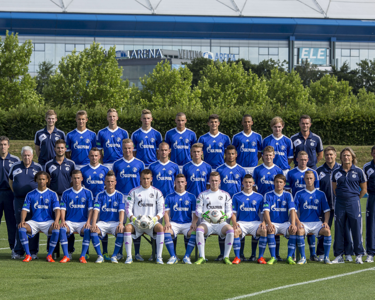 Шальке 04 2013