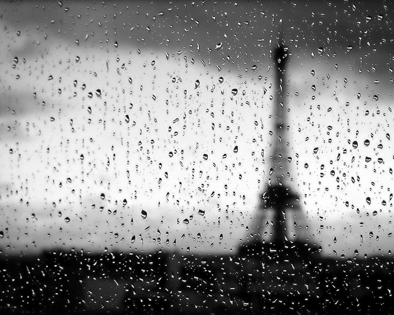 Silhouette of Eiffel Tower