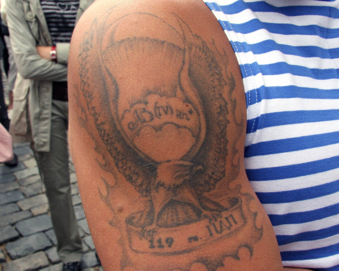 Тату у десантника