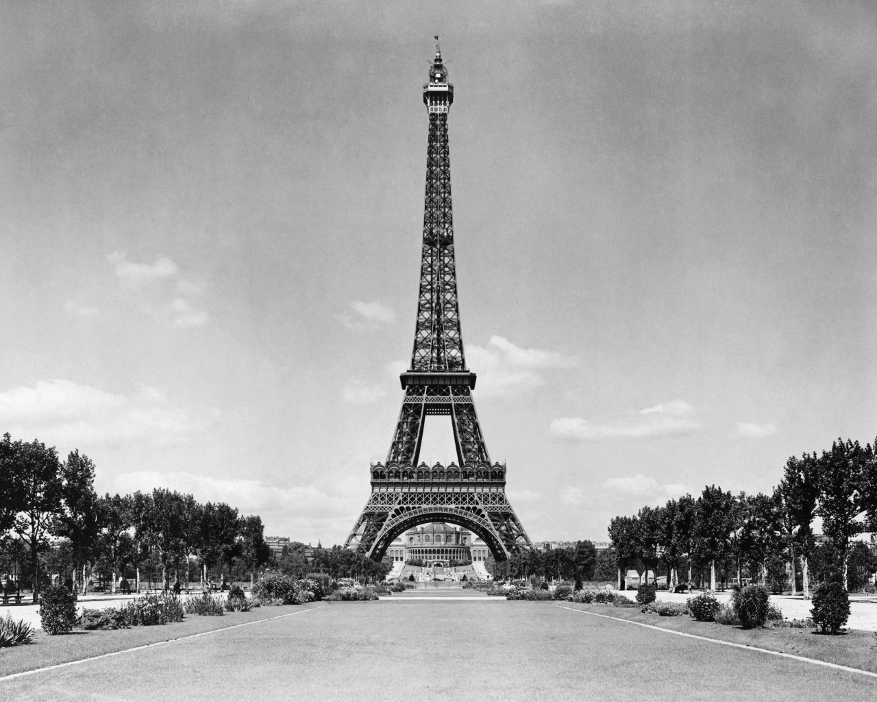 The Eiffel Tower and the park, black and white photo