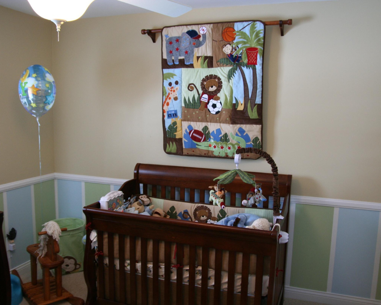 Традиционное оформление детской