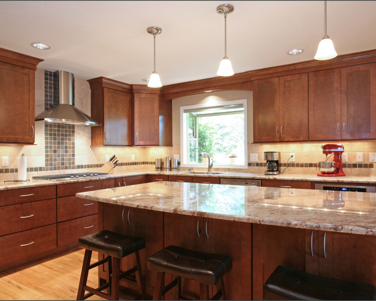 Традиционный дизайн оформления кухни