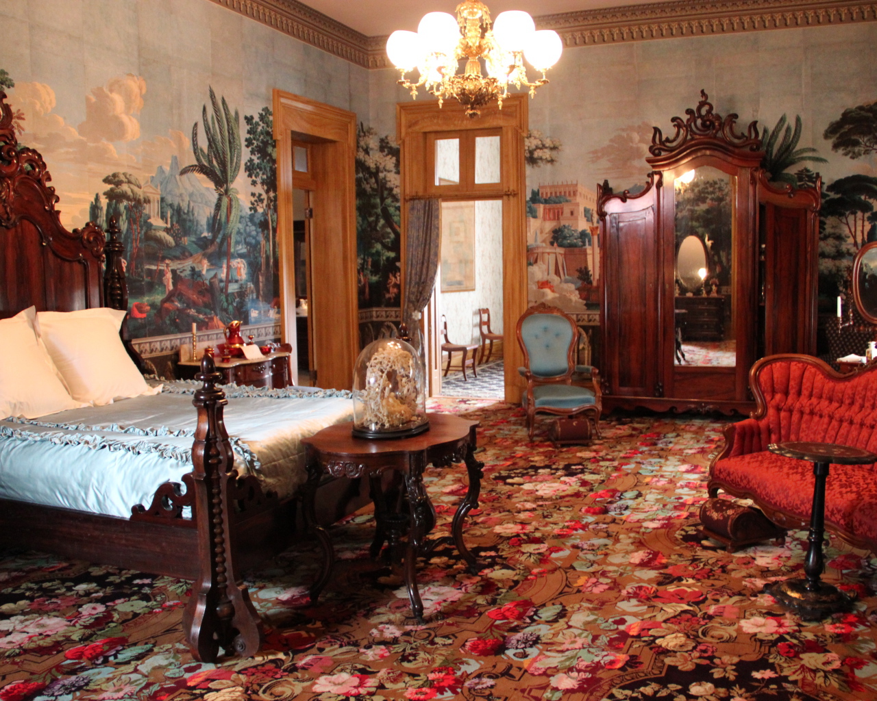 Старинный стиль в оформлении спальни