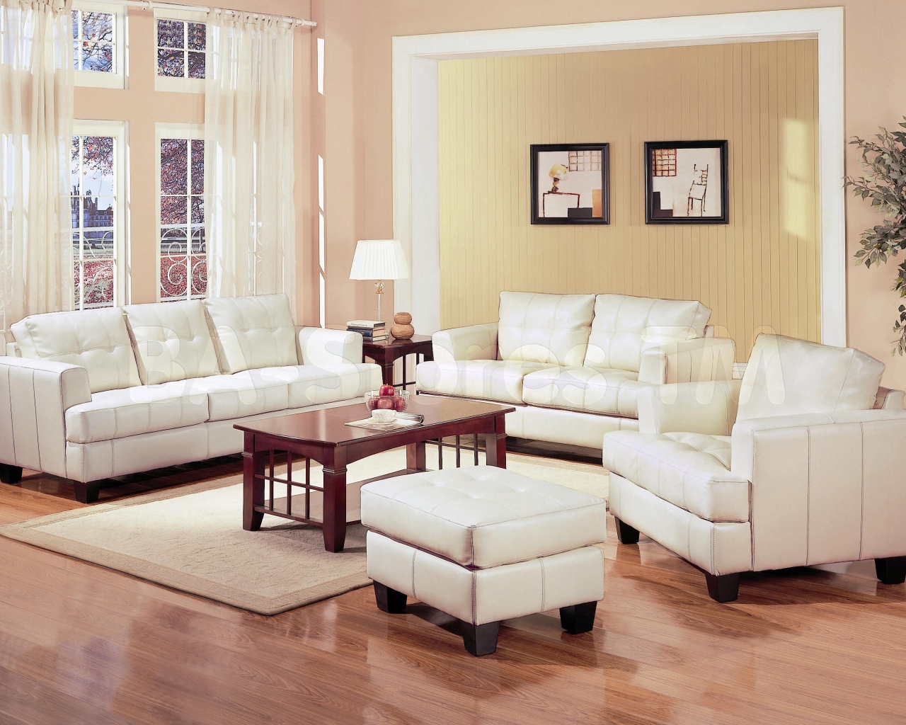 Белая мебель в гостиной