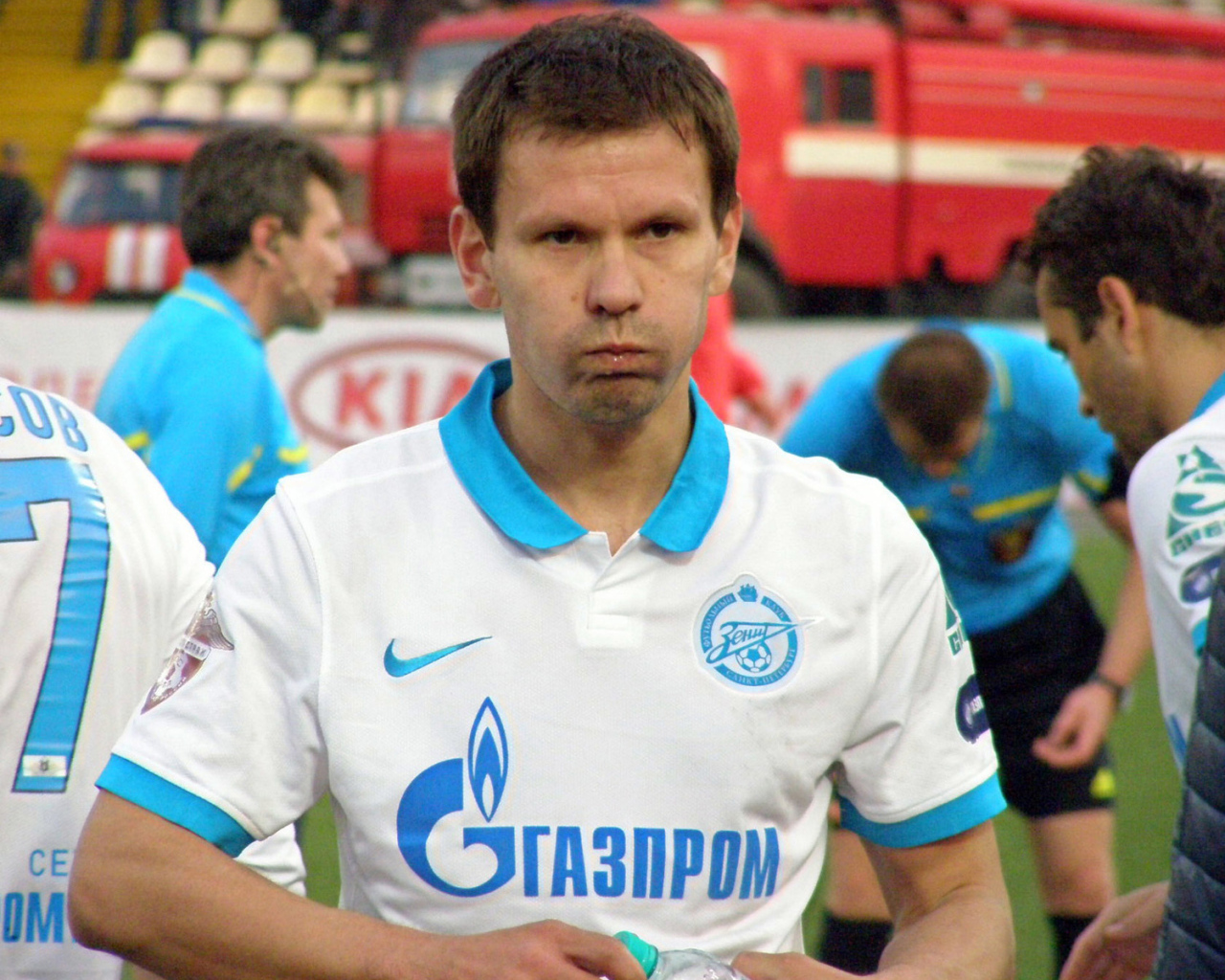 Константин Зырянов полузащитник Зенита в перерыве