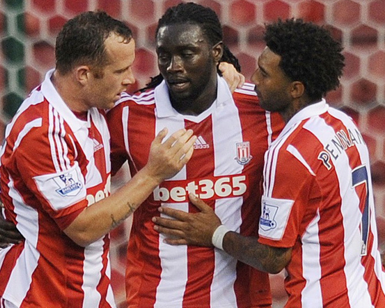 Популярный Футбольный клуб Англии Сток Сити