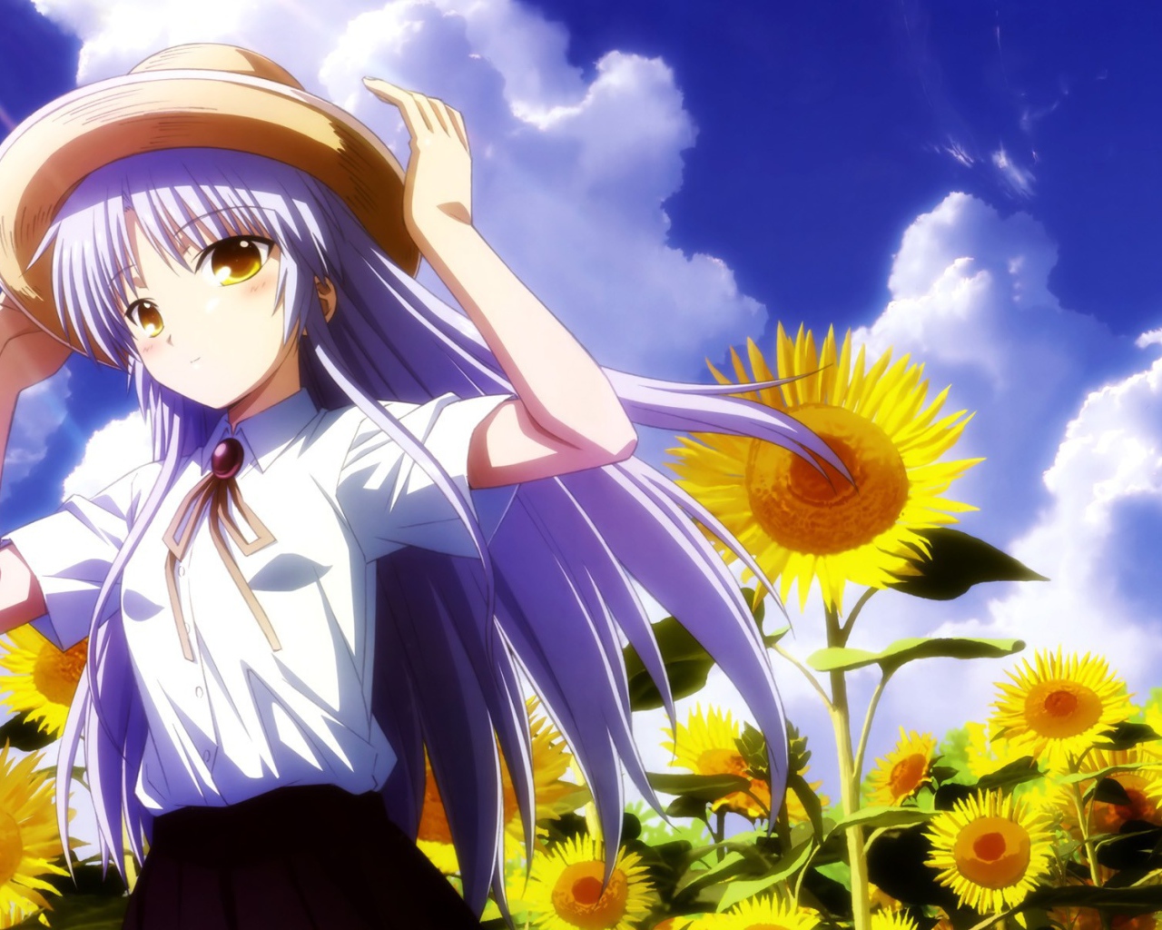Девушка среди подсолнухов в аниме Ангельские ритмы