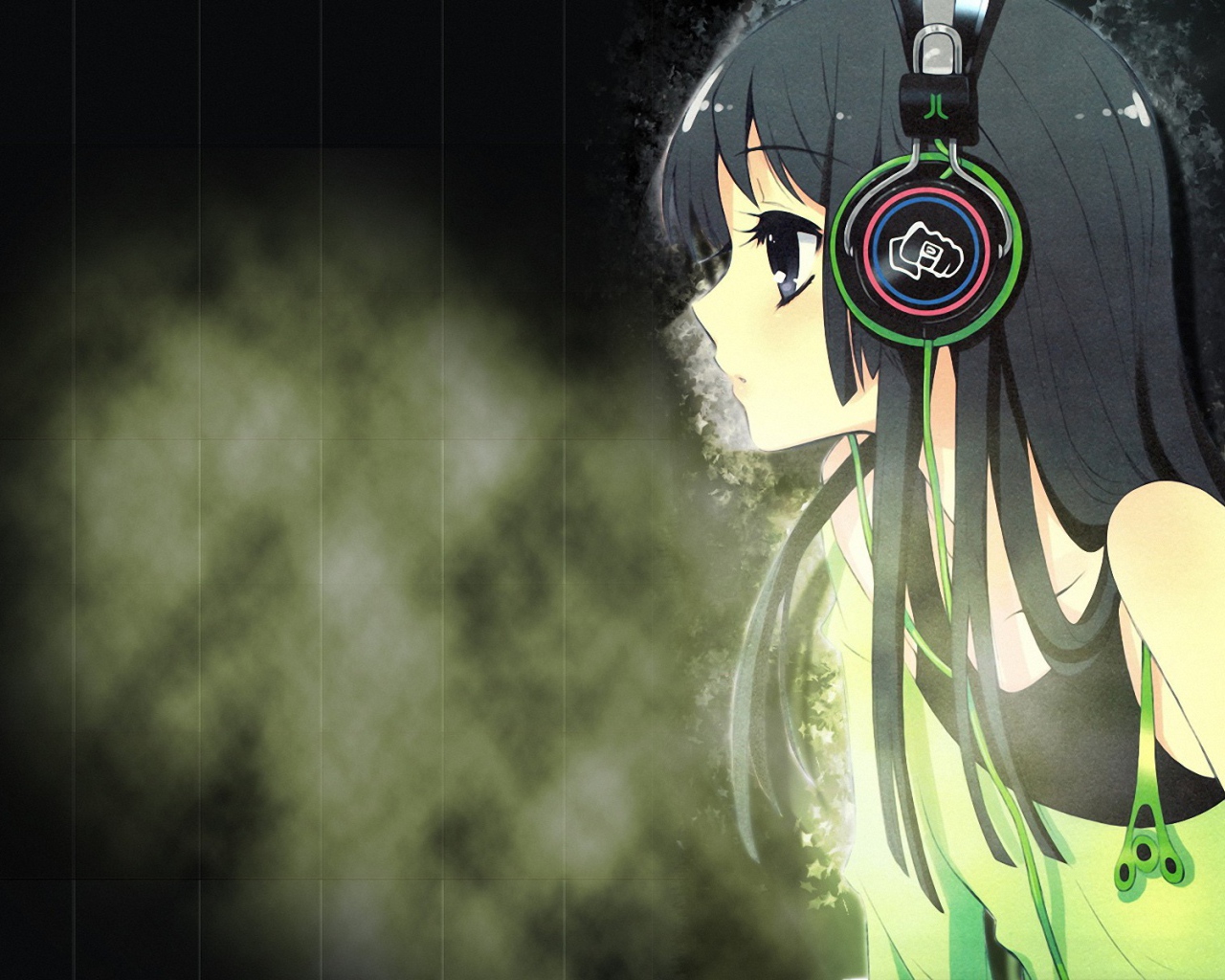 Девушка Акияма Мио в наушниках, аниме