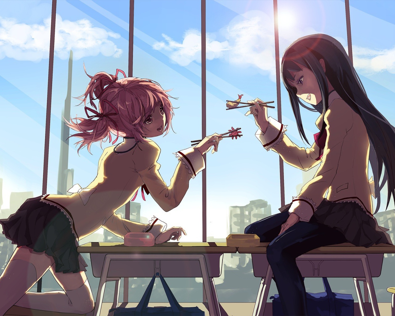 Девушки кушают свой обед, Девочка-волшебница Мадока