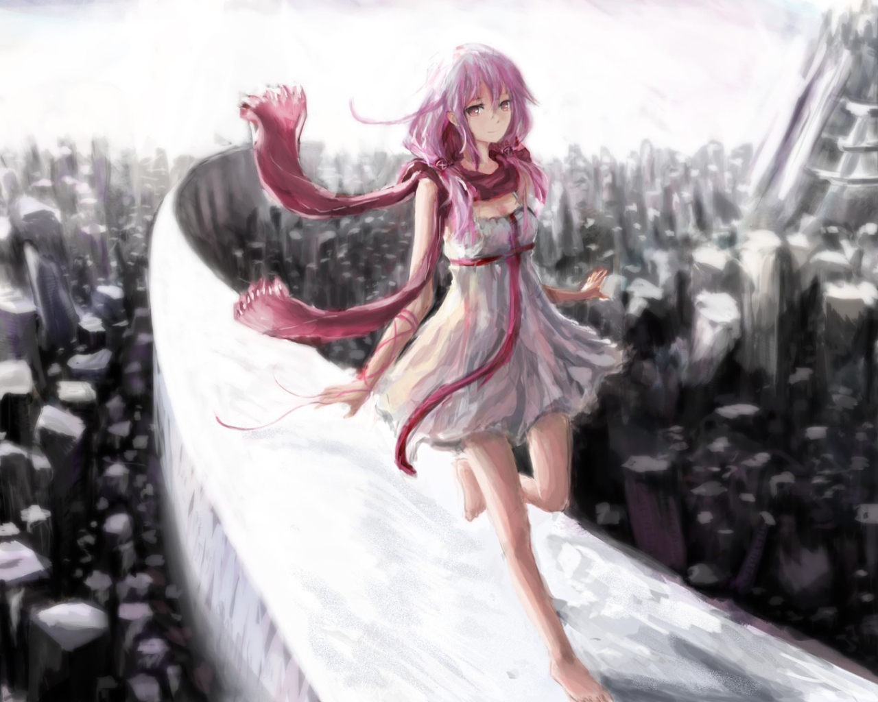 Розовые волосы у девушки в аниме Корона греха