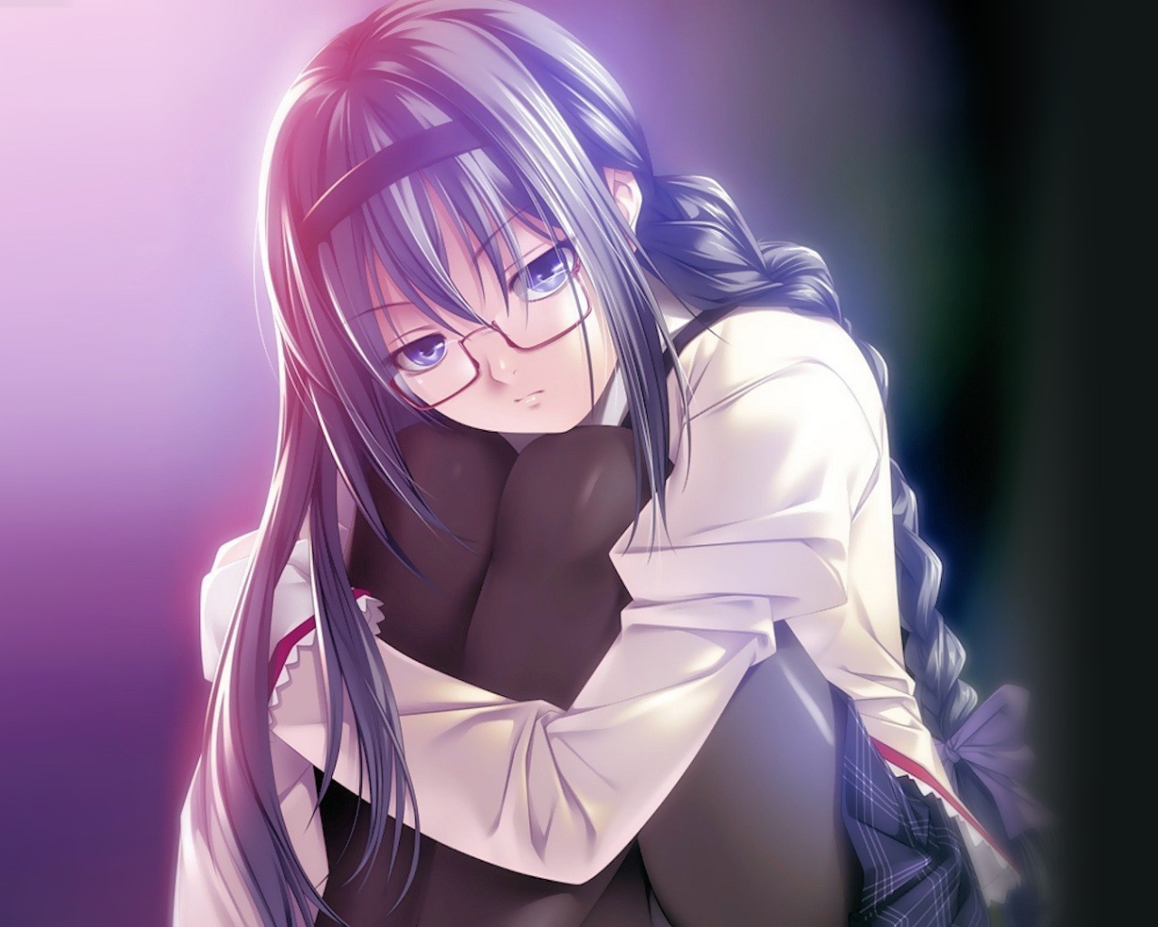 Грустная девушка из аниме Девочка-волшебница Мадока