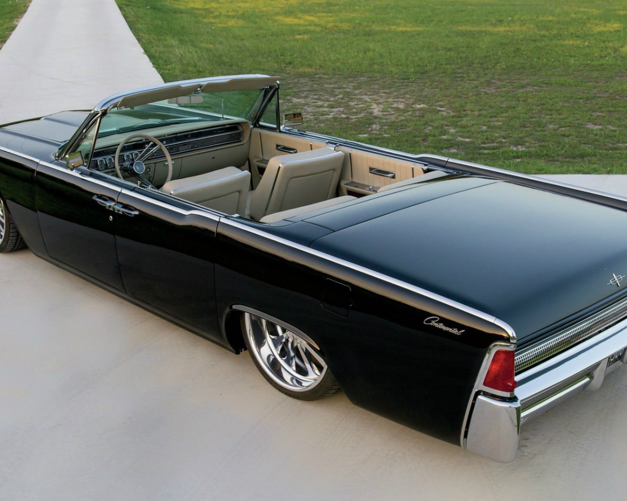 Кабриолет Lincoln Continental