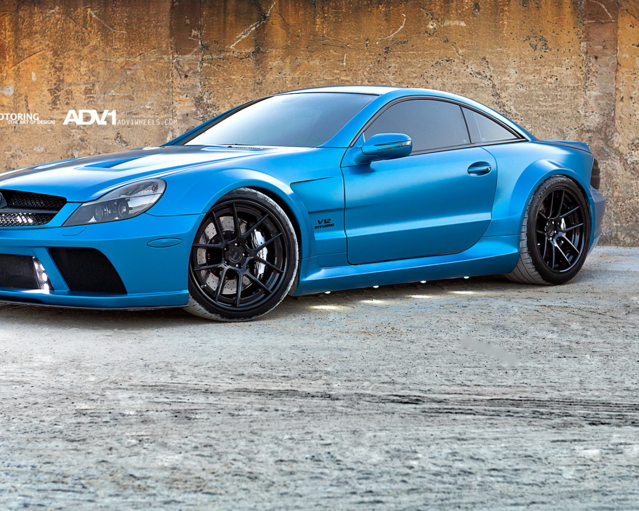 Синий мерседес sl65