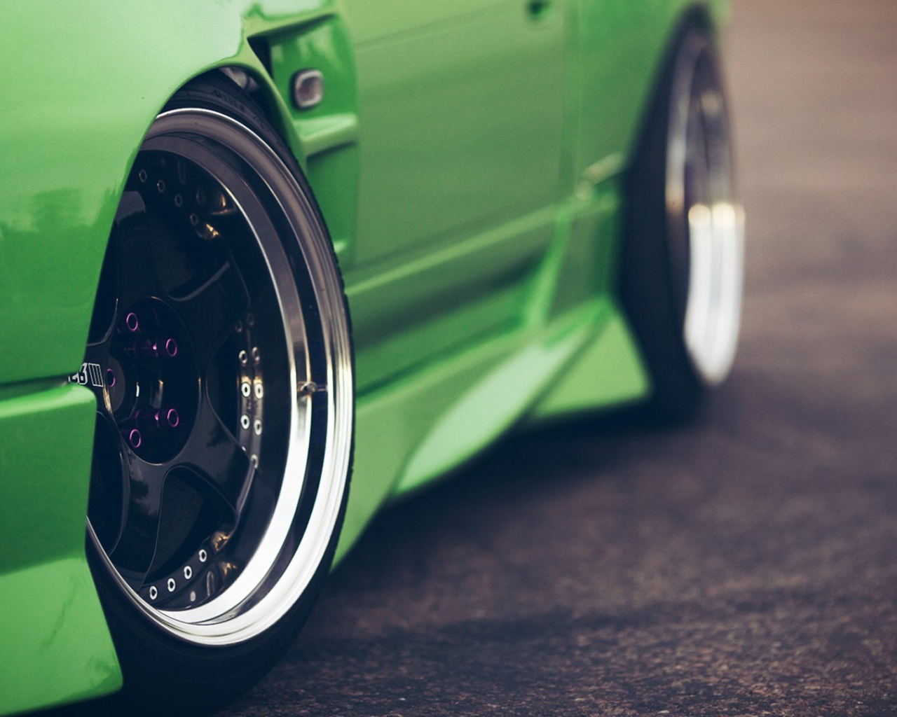 Зеленый Nissan 240sx JDM