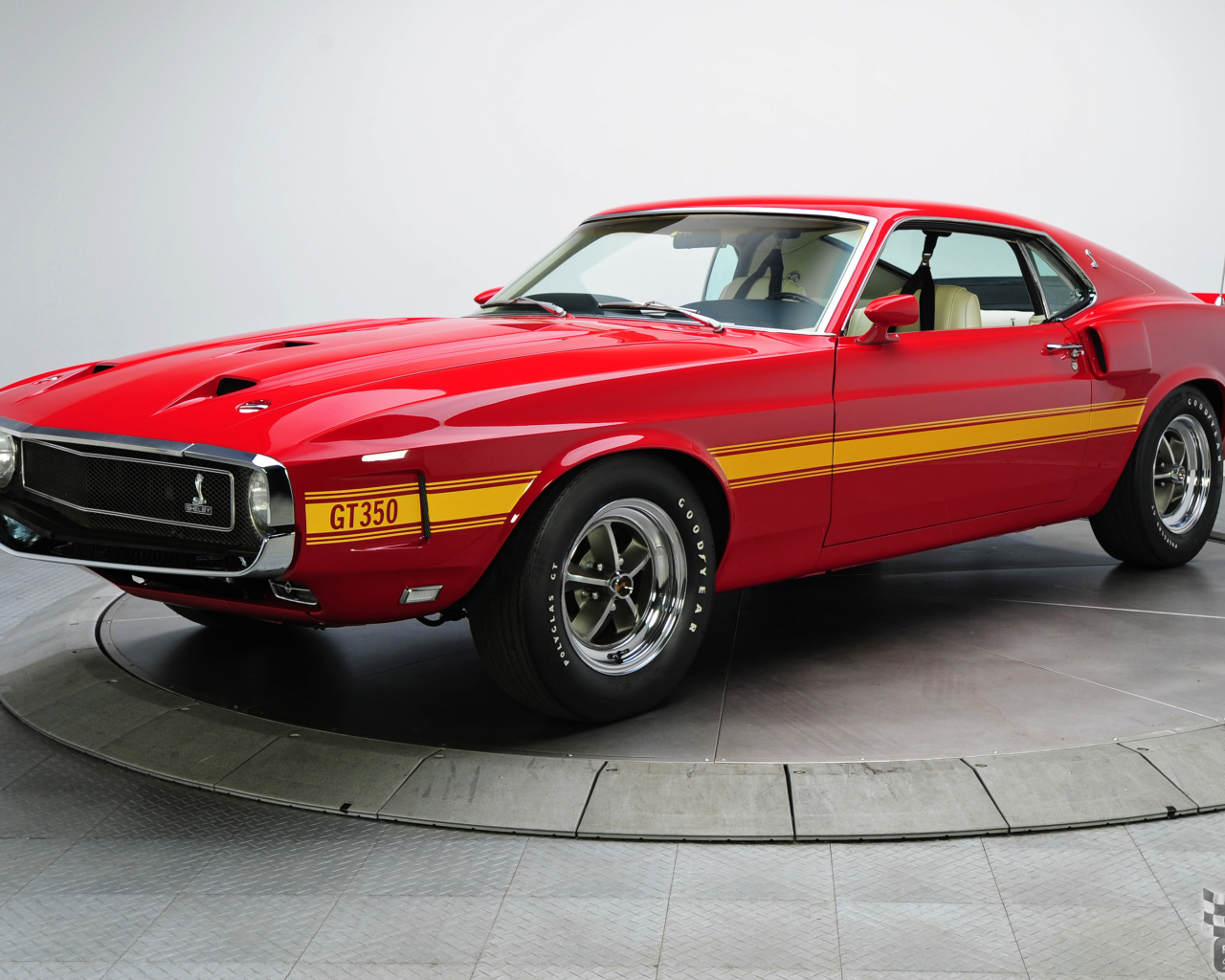 Классический Шелби гт350