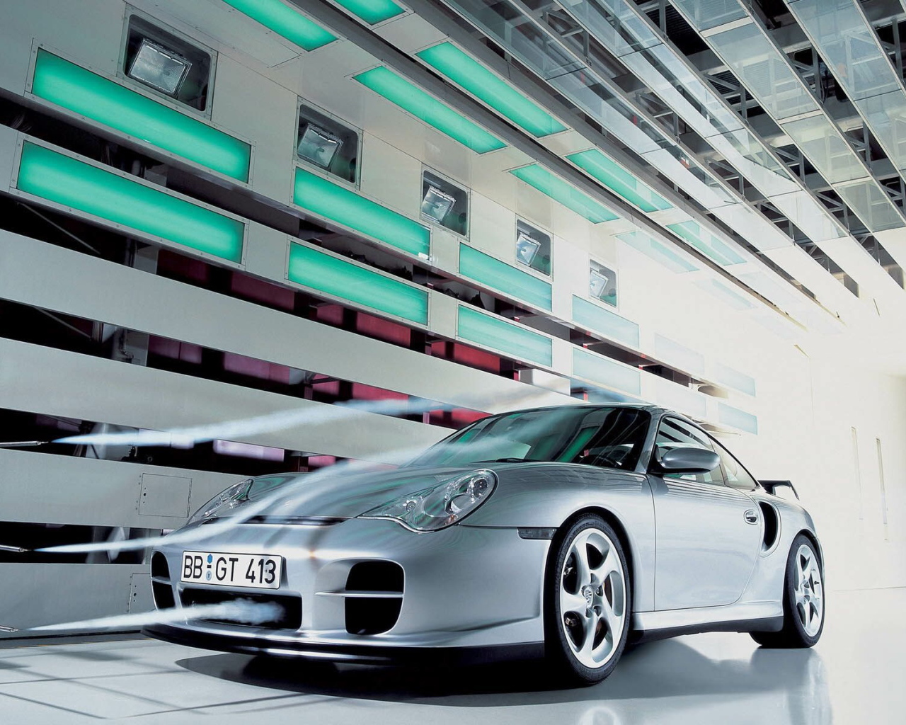 Автомобиль на испытании