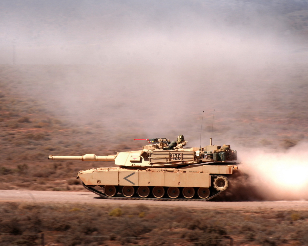 	   Tank Abrams on the road
