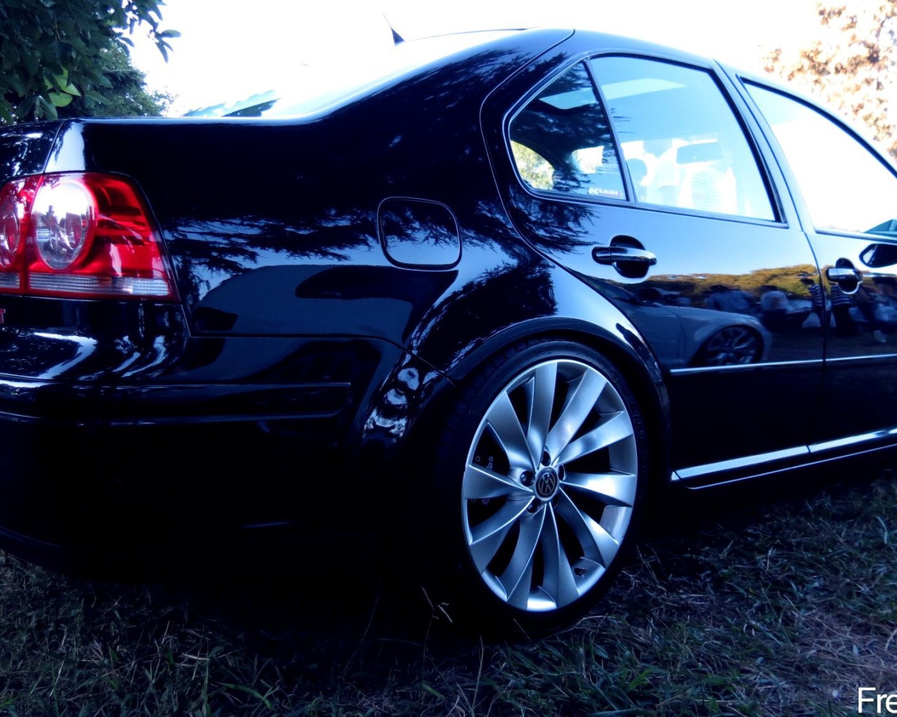 Корпус черного Volkswagen Bora