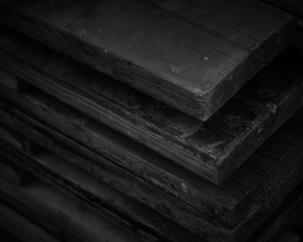 Стопка черных досок, фон