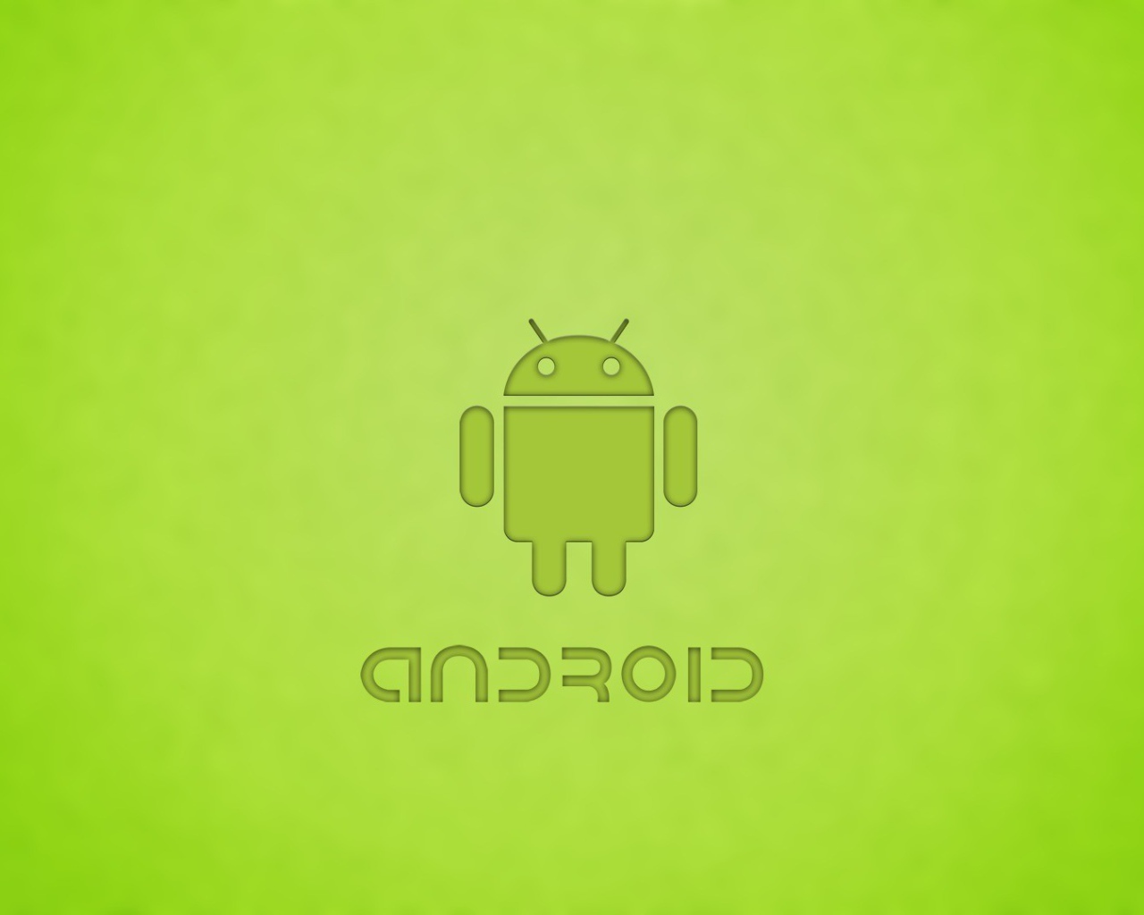 Фигурка Андроид, зеленый фон