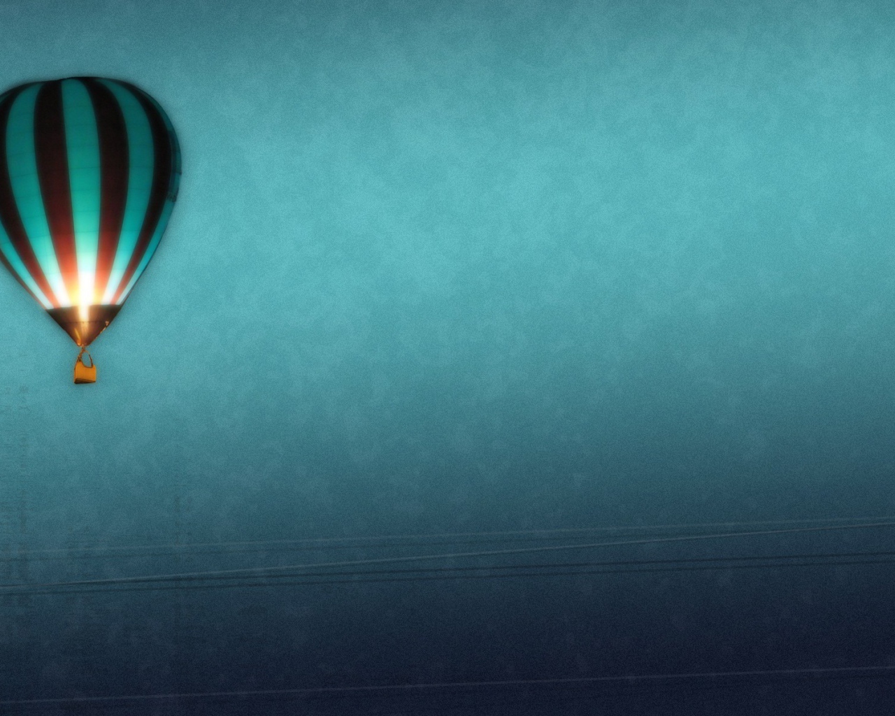 Воздушный шар, голубой фон