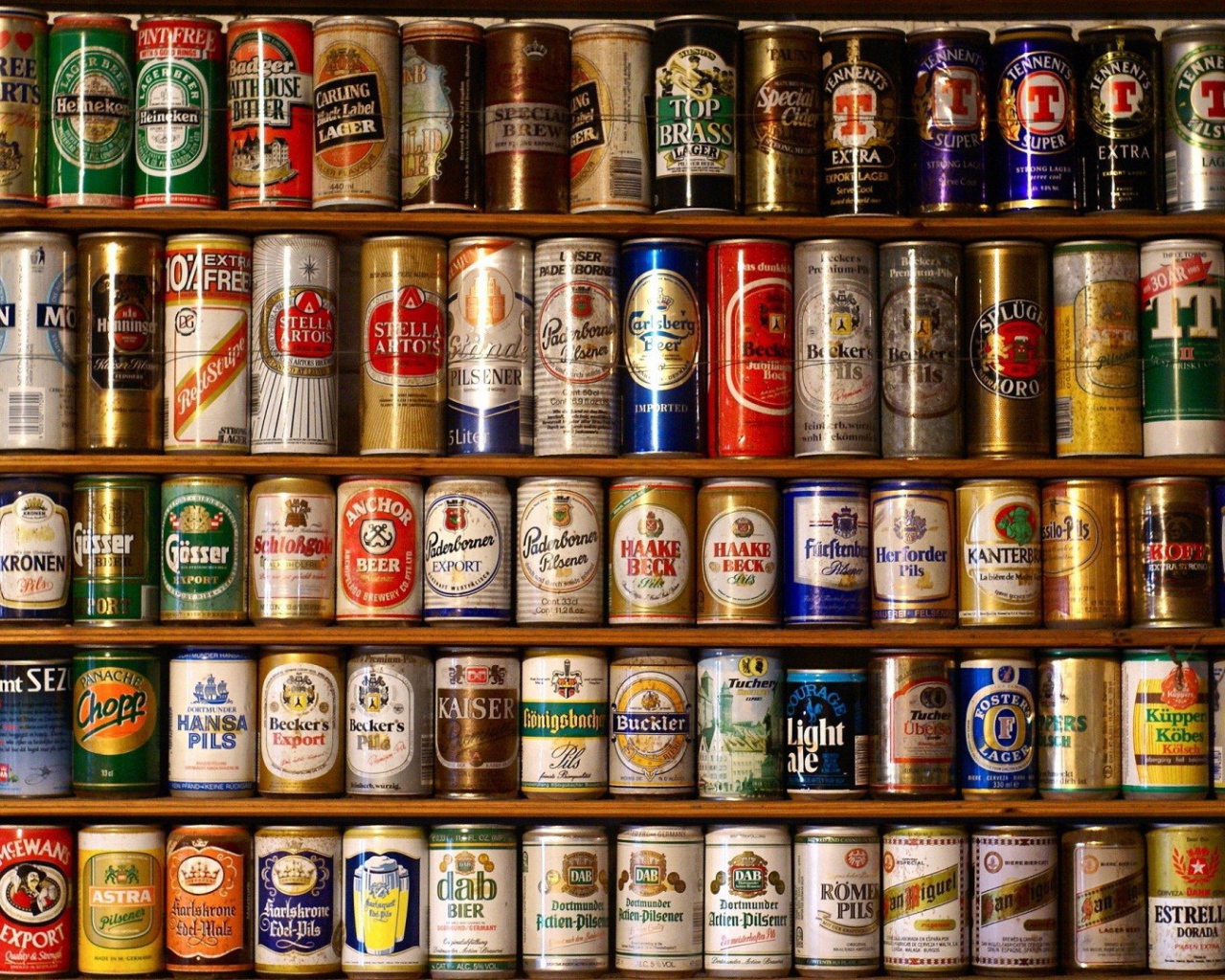 Пивная полка в магазине