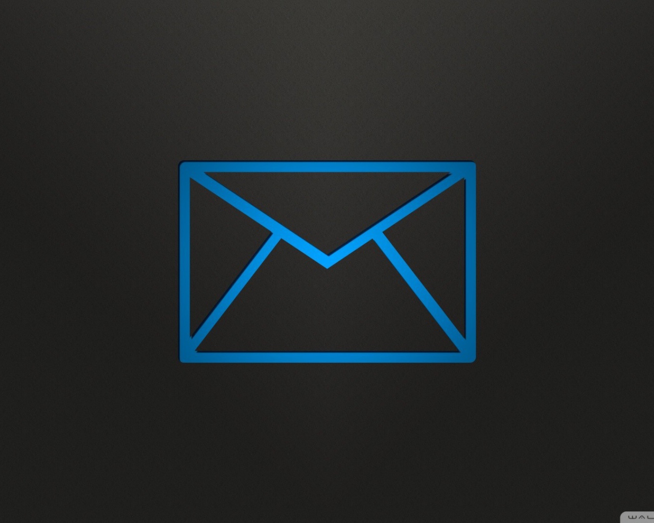 Голубое письмо, черный фон