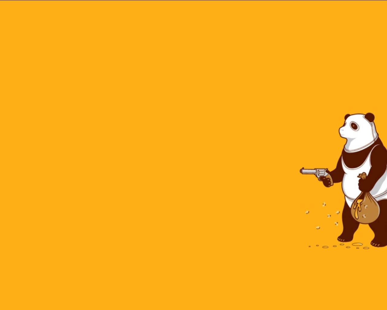 Панда с пистолетом, оранжевый фон