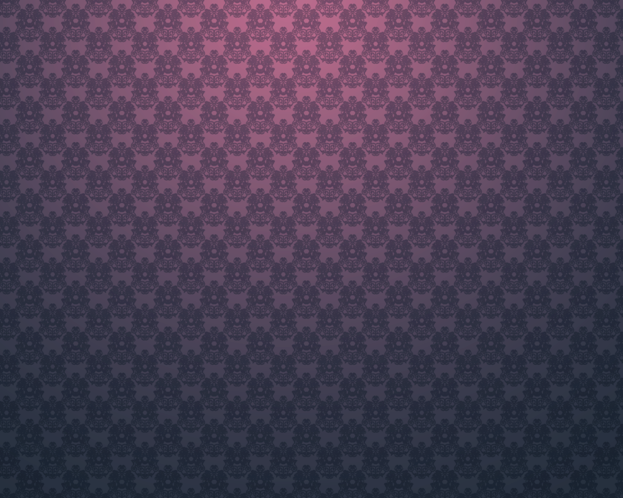 Королевские вензеля, розовый фон