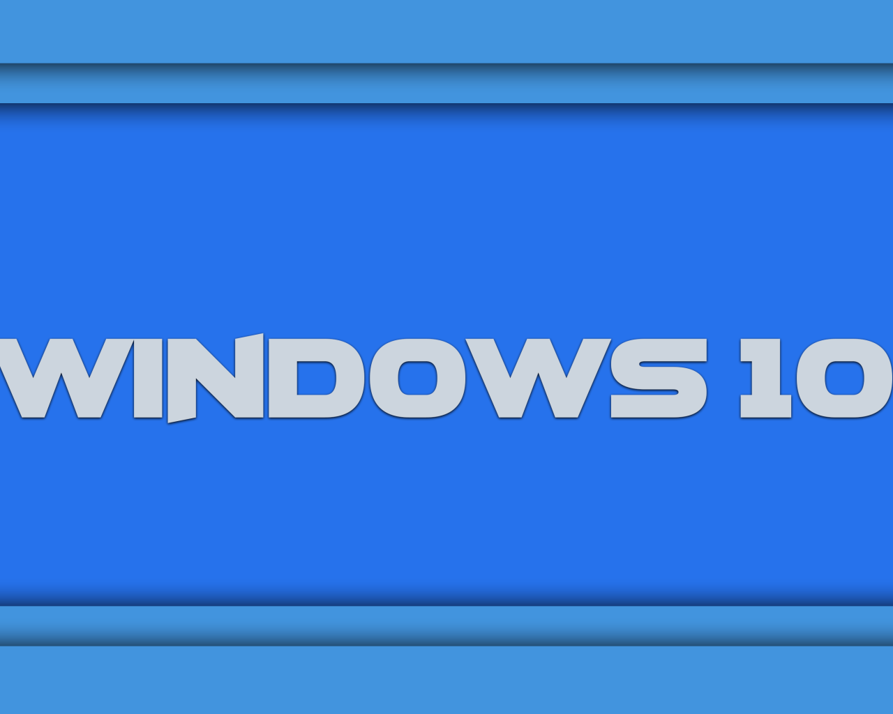 Новая ОС Windows 10, голубой фон