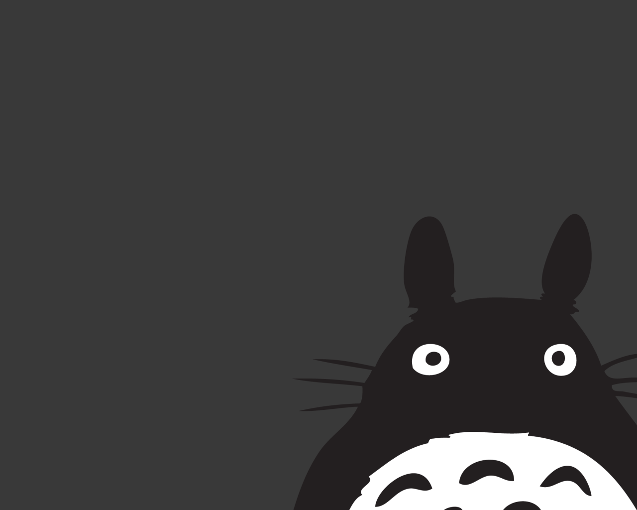 Тоторо, серый фон