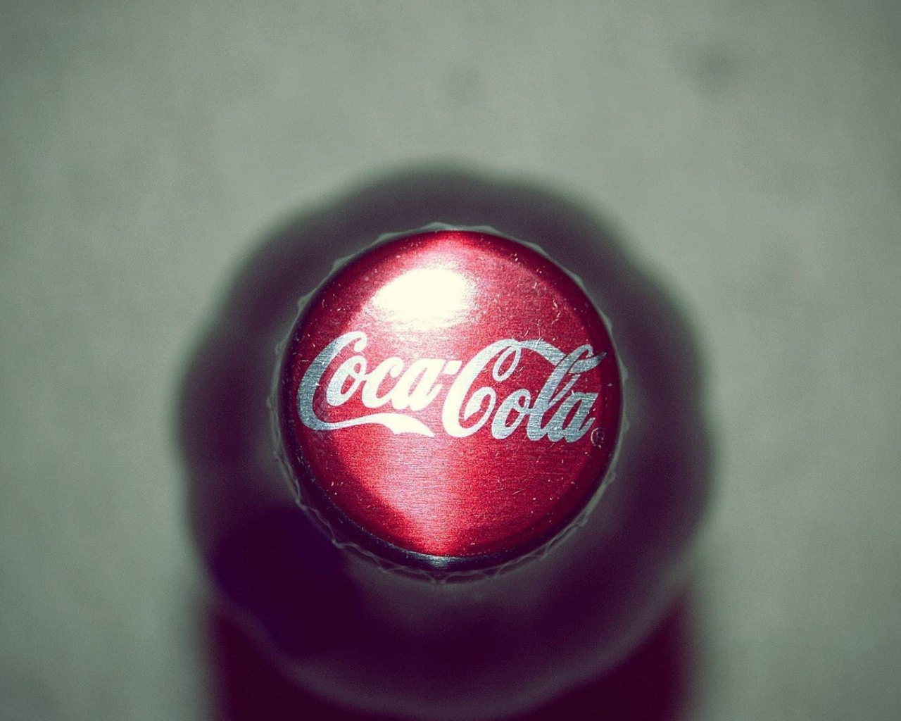 Крышка бутылки с Кока-Колой