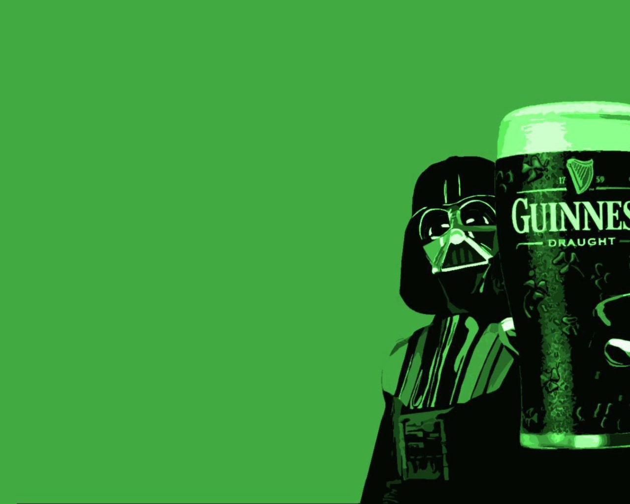 Дарт Вейдер с бокалом пива Guinness