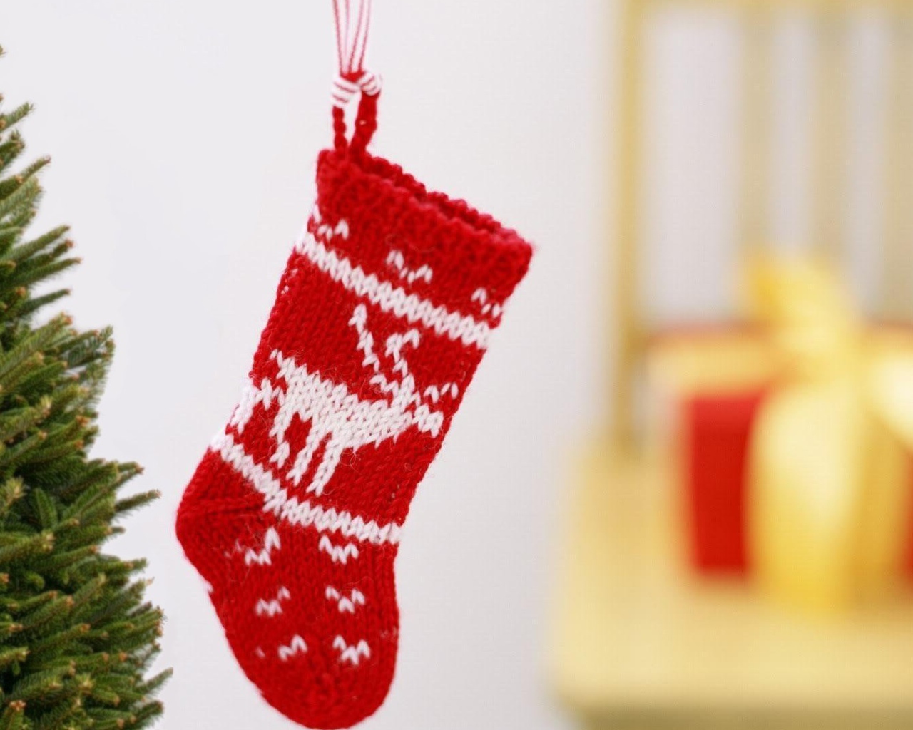 Вязаный носок