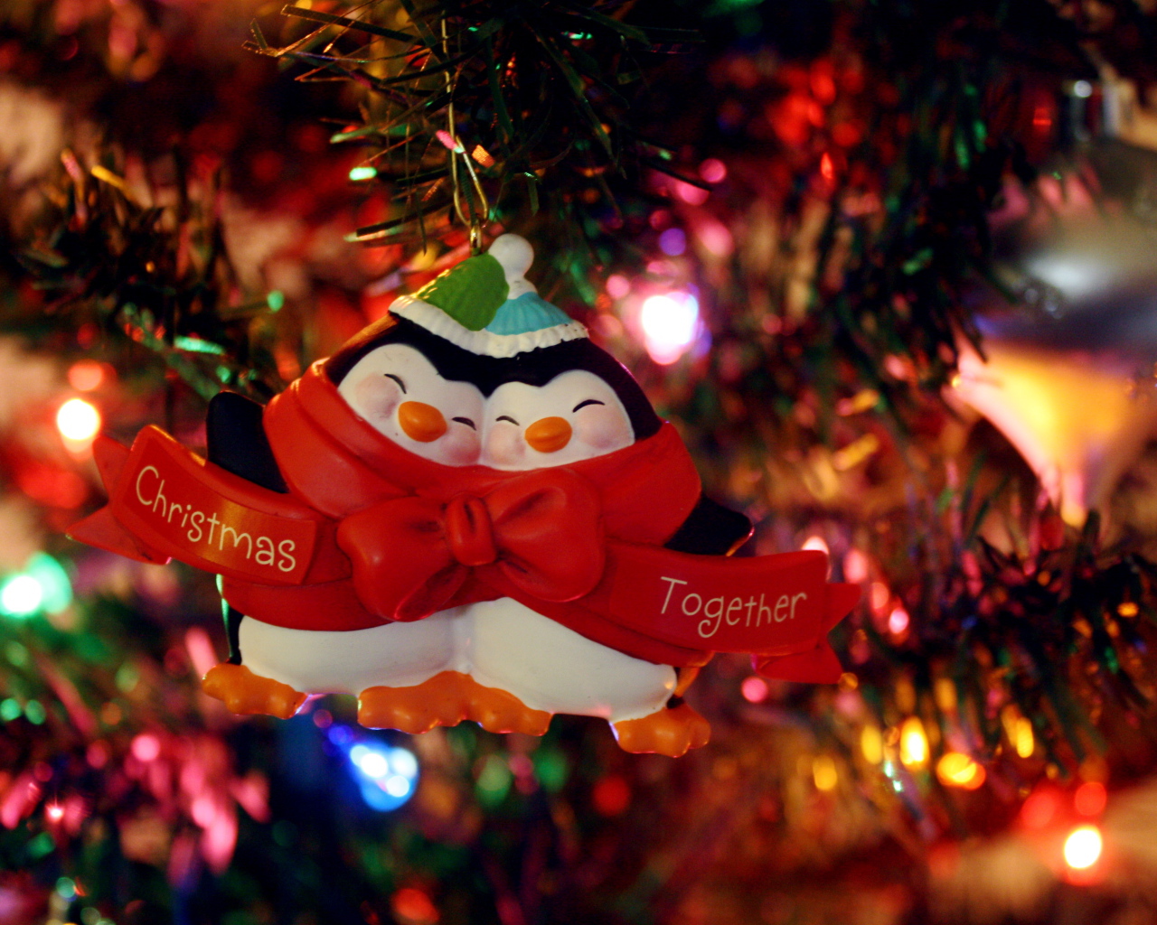 Игрушка два пингвина